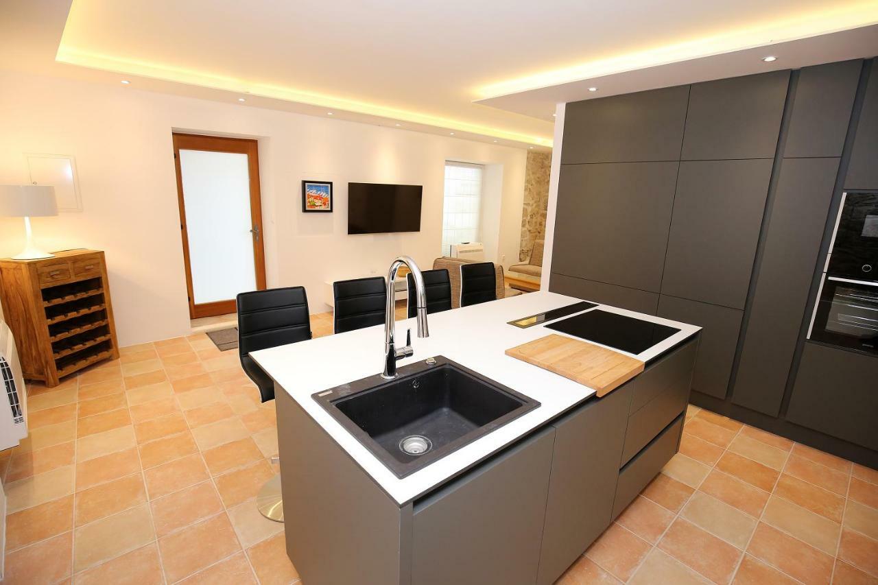 Casa Marina Apartments シベニク エクステリア 写真